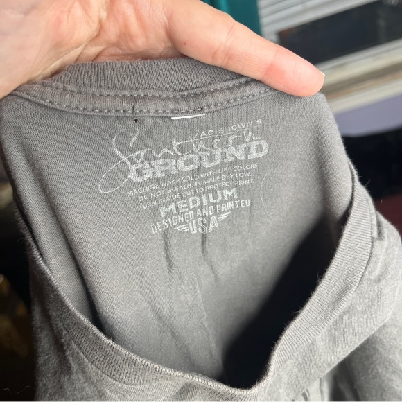 Zac Brown Band Down The Rabbit Hole 2018 Tour Cut Off Concert Tee Size Medium - Picture 5 of 5